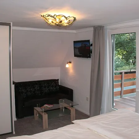 מלון Zum Forsthaus וילינגן